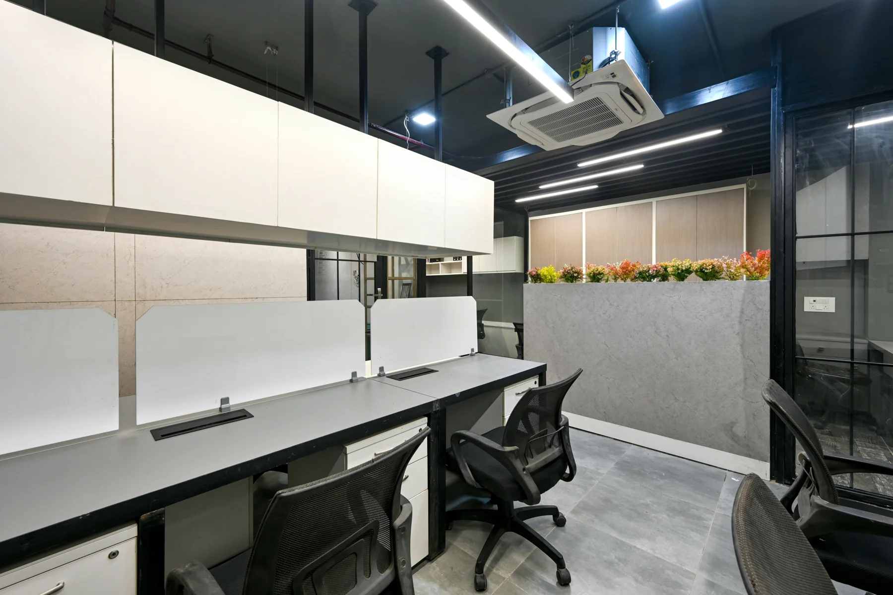 Commercial & corporate